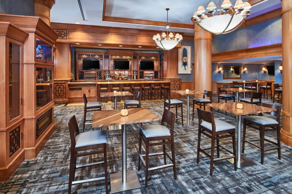 hilton anchorage bar.jpg