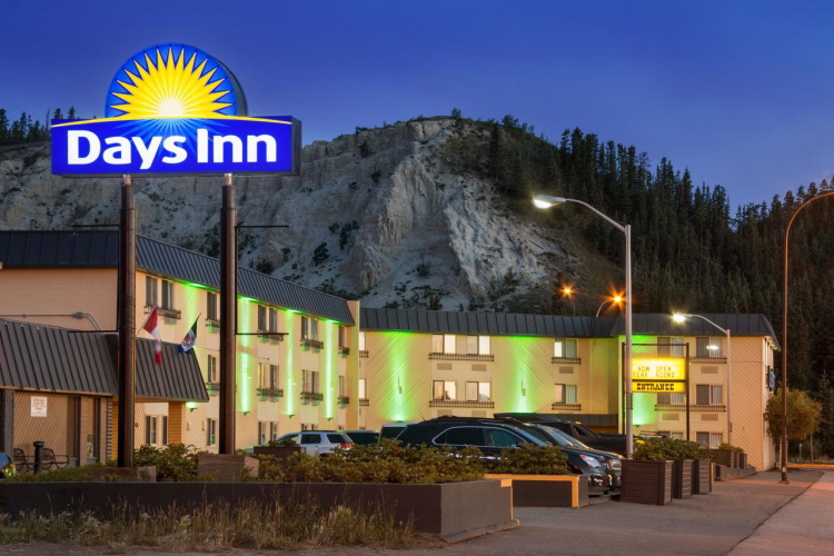 days inn whitehorse buitenkant.jpg