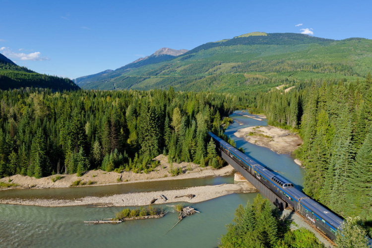 via rail - the canadian 001.jpg