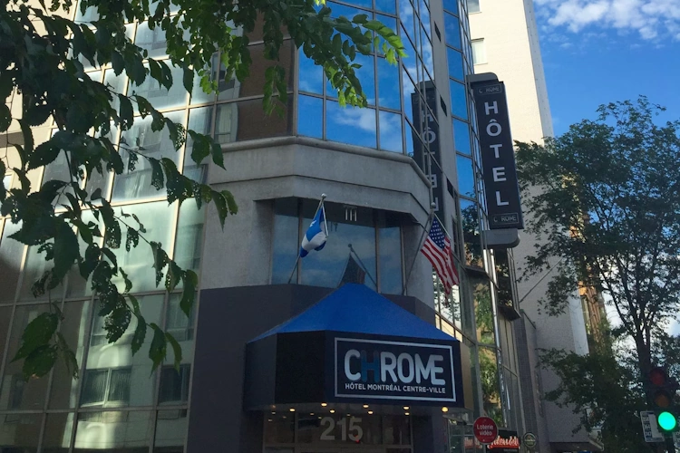 hotel chrome montreal - exterieur.webp