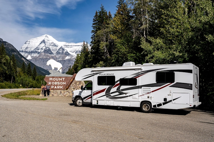 fraserway sfeerfoto klein 014 mount robson park.webp