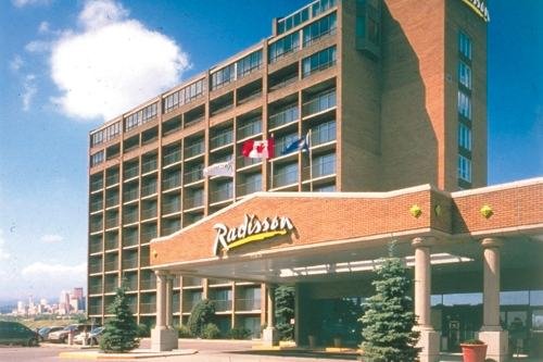 RADISSON HOTEL CALGARY 001