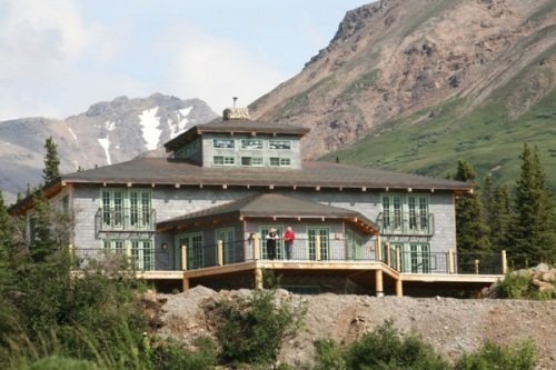 The Lodge at Black Rapids 001