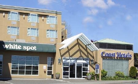 Coast Vancouver Airport Hotel 01.[1]