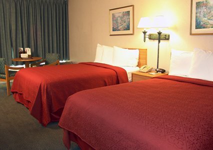 Quality Inn & Suites Vicksburg 02.[1]